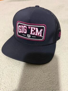 Black 'GIG 'EM' Trucker Hat - University of Alabama Collegiate Mesh Cap